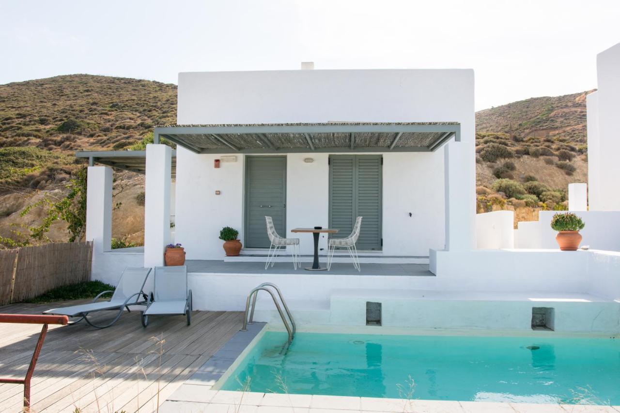 Lino Villa Skyros
